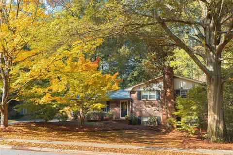 2760 Goodfellows Rd, Tucker, GA 30084