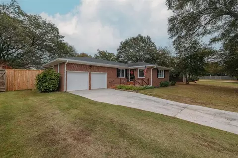 4133 Howard St SE, Covington, GA 30014 photo 2