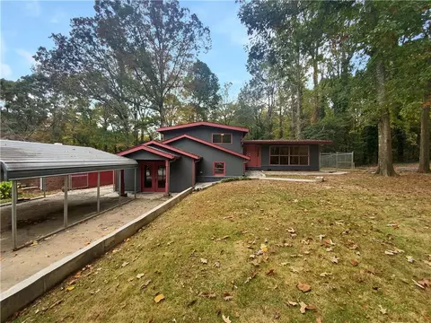 3606 Telstar Dr, Ellenwood, GA 30294