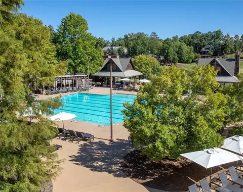 709 Middle Fork Trl, Suwanee, GA 30024 photo 11