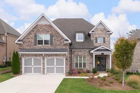 6160 Overlook Club Cir, Suwanee, GA 30024