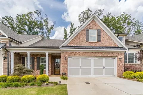 5660 Overlook Club Cir, Suwanee, GA 30024
