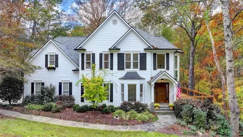 3825 Birchwood Ct, Cumming, GA 30041