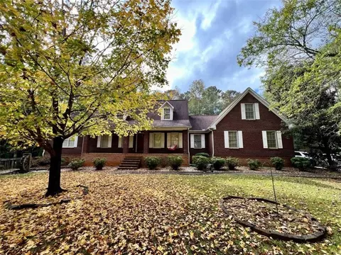 25 Dogwood Ct, Mcdonough, GA 30252