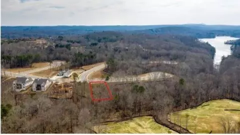 7050 Hammock Trl, Gainesville, GA 30506