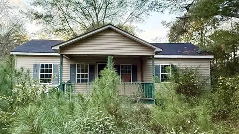 77 Waddell Cir, Aragon, GA 30104
