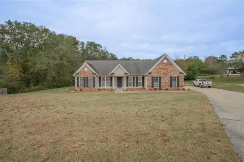 189 Triplet Trl, Douglasville, GA 30134