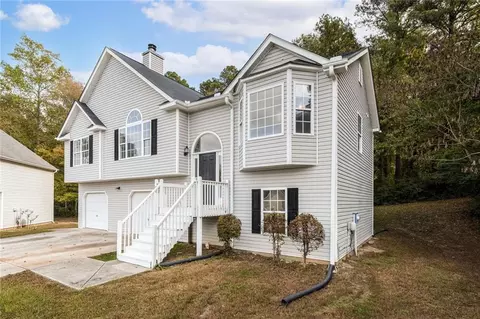 6356 New Gate Dr, Douglasville, GA 30134