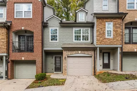 2942 Ashlyn Pointe Dr, Atlanta, GA 30340