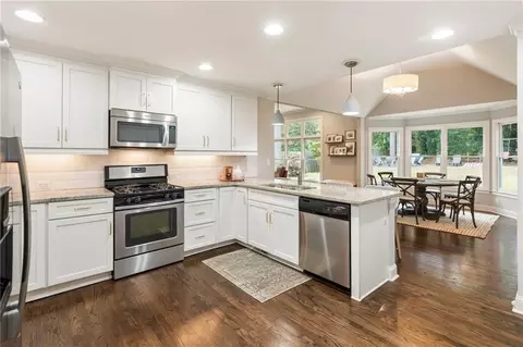1844 Tobey Rd, Chamblee, GA 30341 photo 18
