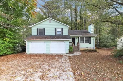 4027 Evelyn Dr, Powder Springs, GA 30127