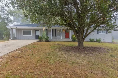 3905 Cheoah Dr, Douglasville, GA 30135