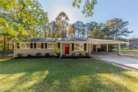 160 Cross Creek Pkwy, Dallas, GA 30157