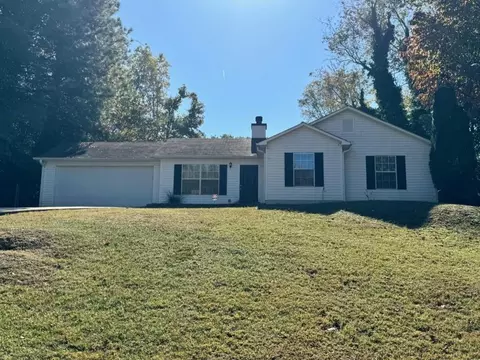 6440 Wildwood Trl, Flowery Branch, GA 30542