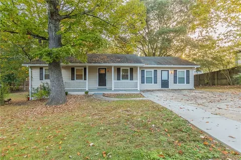 3730 Douglas Ridge Trl, Douglasville, GA 30135