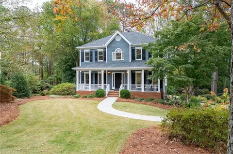 3770 W Cooper Lake Dr SE, Smyrna, GA 30082
