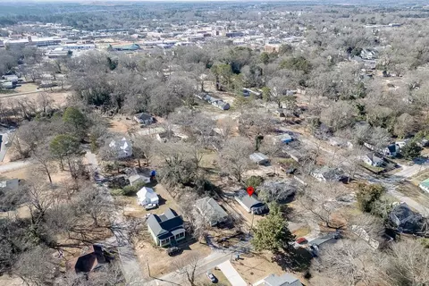 67 E Wright St, Winder, GA 30680 photo 31