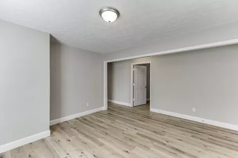 67 E Wright St, Winder, GA 30680 photo 7