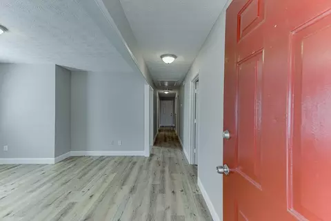 67 E Wright St, Winder, GA 30680 photo 5