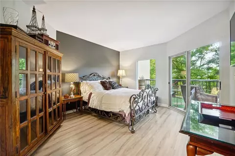 1 Biscayne Dr NW #107, Atlanta, GA 30309
