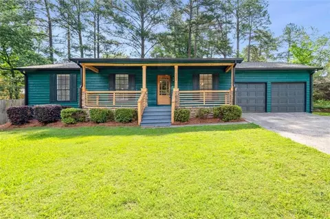 5532 Plum Ct, Atlanta, GA 30349