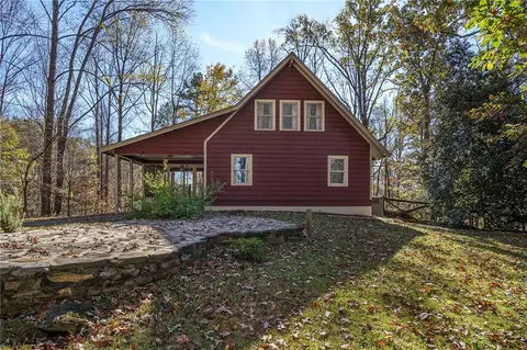 6820 Old Whelchel Rd, Dahlonega, GA 30533