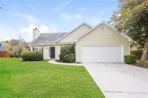 4112 Meadowlark Ct, Powder Springs, GA 30127