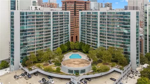 44 Peachtree Pl NE #1021, Atlanta, GA 30309