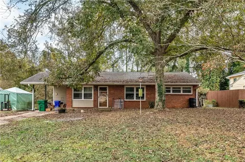 3045 Lindon Ln, Decatur, GA 30033
