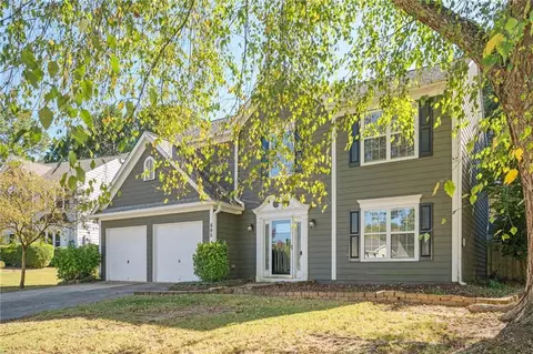 895 Underhill Ct, Sugar Hill, GA 30518