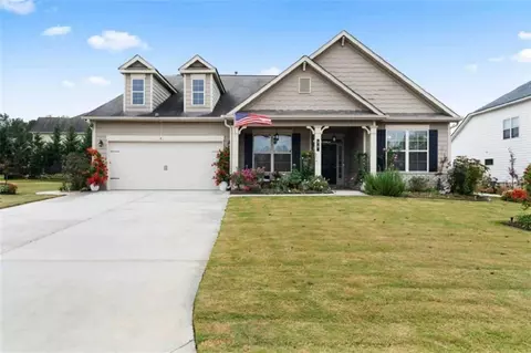 90 Hickory Pointe Dr, Acworth, GA 30101