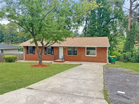 821 Needle Dr, Forest Park, GA 30297