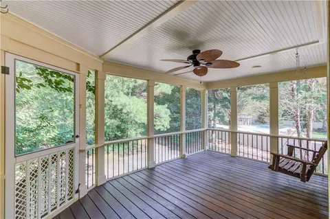 3790 Cannonwolde Dr, Snellville, GA 30039