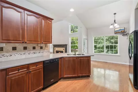 4425 Wembly Pl, Cumming, GA 30041 photo 13