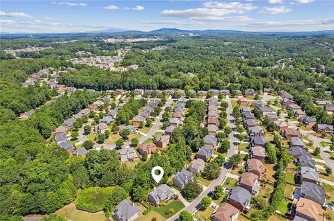 4425 Wembly Pl, Cumming, GA 30041 photo 2