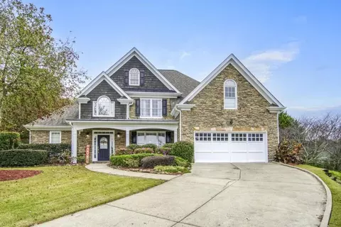 182 Sweet Branch Ct, Grayson, GA 30017