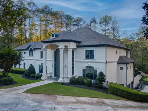 1 Cascade Pointe Dr SW, Atlanta, GA 30331