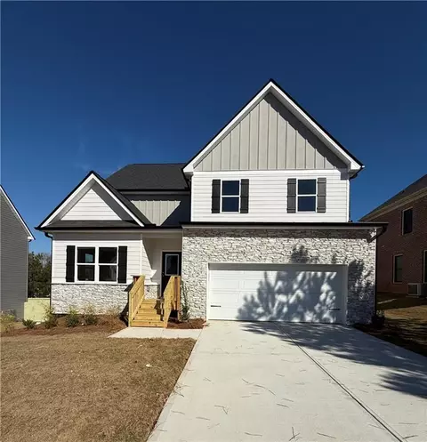 2413 Kumbanad Ct, Statham, GA 30666