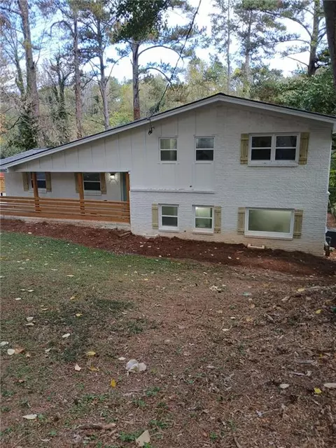 650 Heathmoor Pl, Decatur, GA 30032