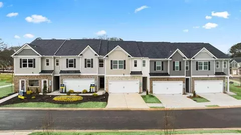 106 Hampton Cir #2, Mcdonough, GA 30253