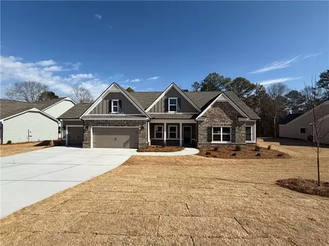 557 Belle Woode St, Monroe, GA 30656