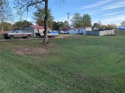 2906 Fork Rd, Gainesville, GA 30506 photo 2