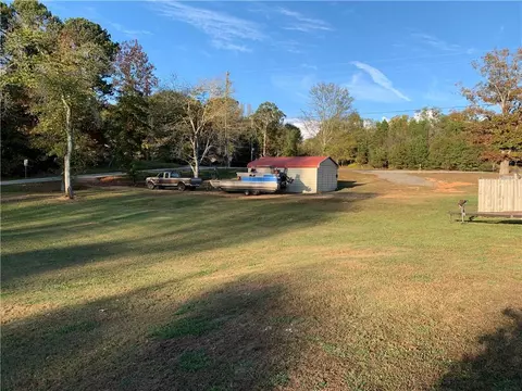 2906 Fork Rd, Gainesville, GA 30506