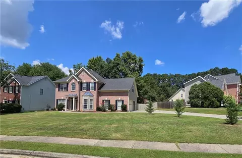 752 Pinder Point Ct, Lawrenceville, GA 30043