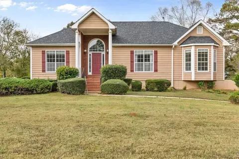 833 Ravins Way, Stockbridge, GA 30281