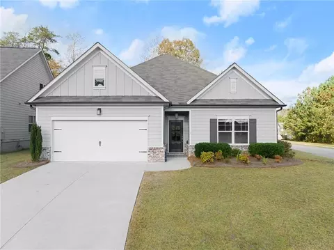 6 Hartwell Ln, Dawsonville, GA 30534