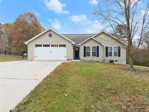 1354 Bill Presley Rd, Cleveland, GA 30528