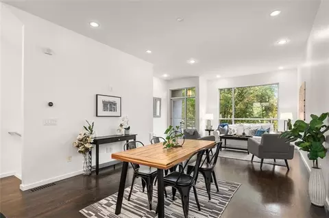 201 Howard St SE #2, Atlanta, GA 30317
