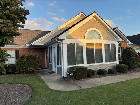 4405 Orchard Trce, Roswell, GA 30076