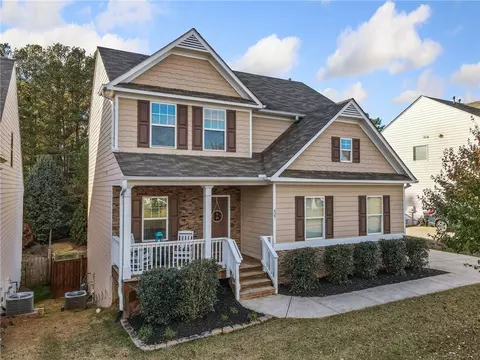 427 Blue Sky Cir, Acworth, GA 30102